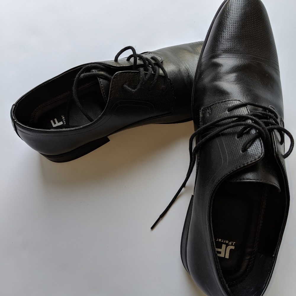 JF J. Ferrar Dress Shoes